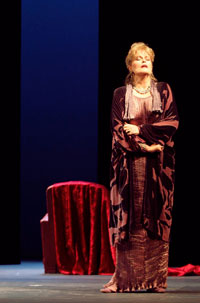 Norma de Bellini vue par Renée Auphan à l'Opéra de Marseille