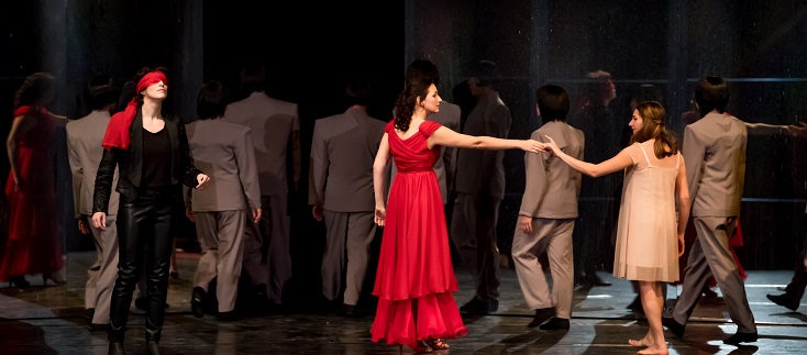 Fanny Gioria met en scène "Orphée et Eurydice" de Gluck en Avignon